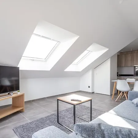 Liberation Apartment *