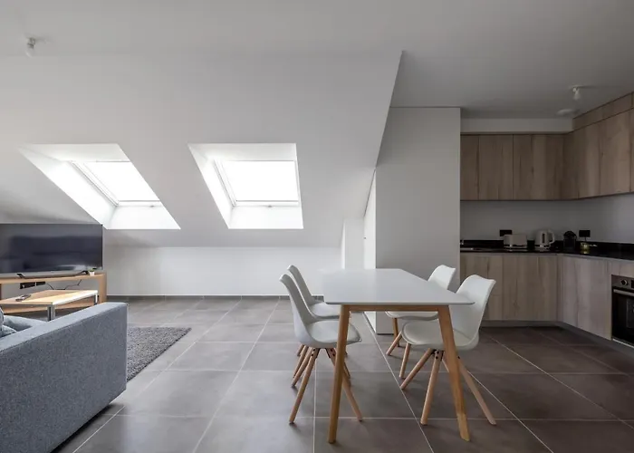 Liberation * Pontault-Combault